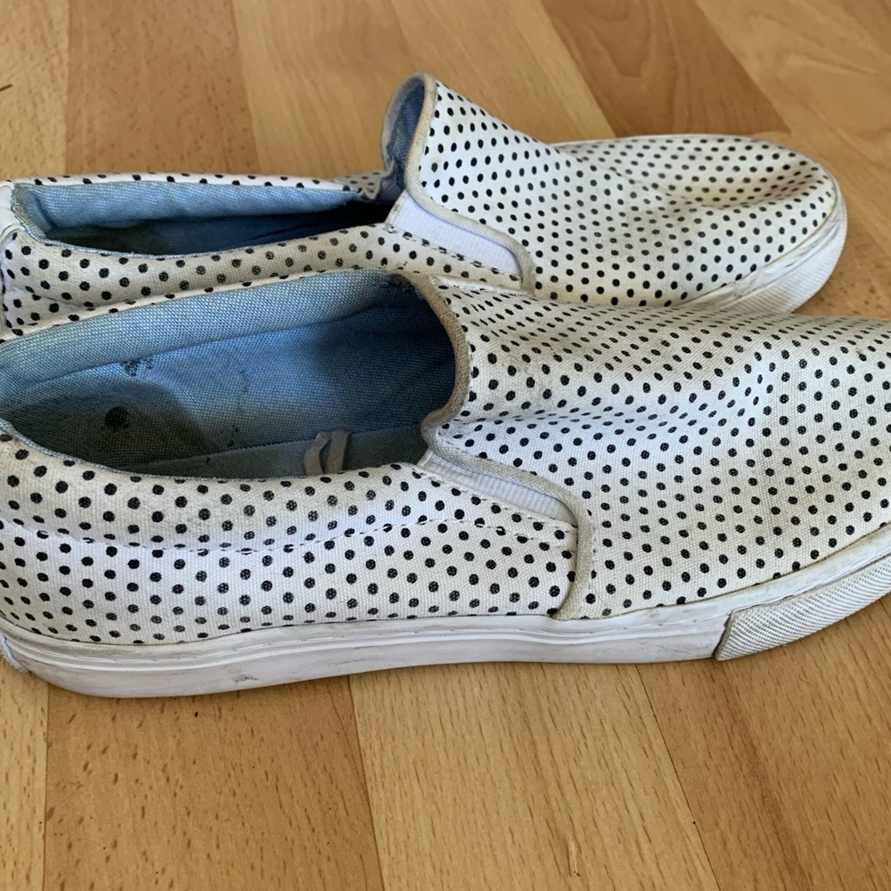 Polka dots shoes